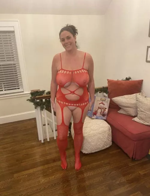 Like red? Kik skidder690 with sample