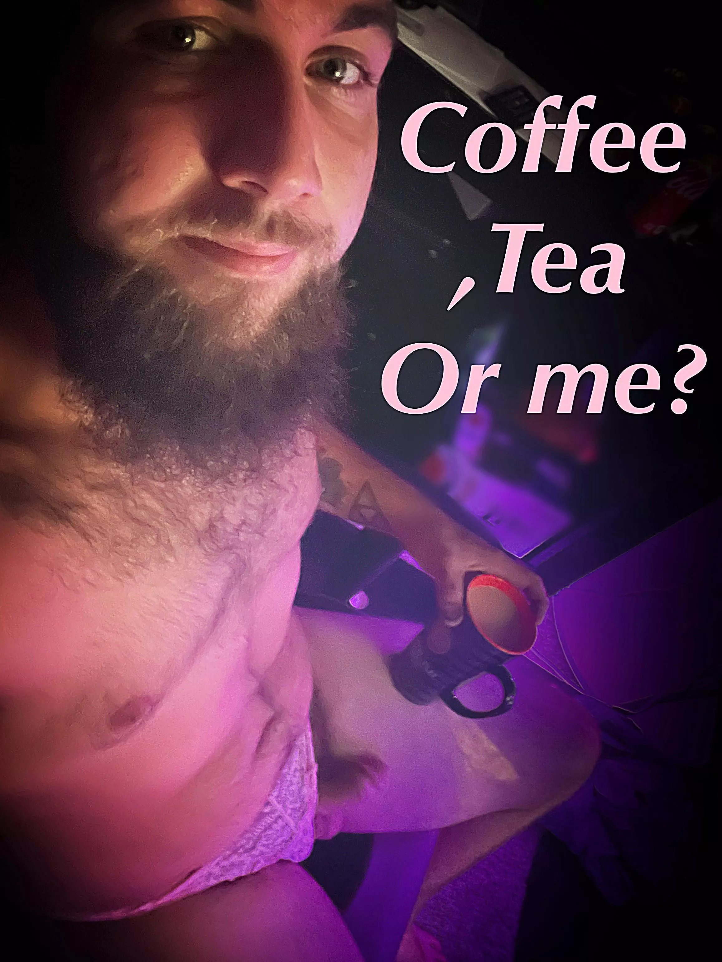 Like to have a few cups at my desk in the morning 😍 Like to have a few cups at my desk in the morning 😍
