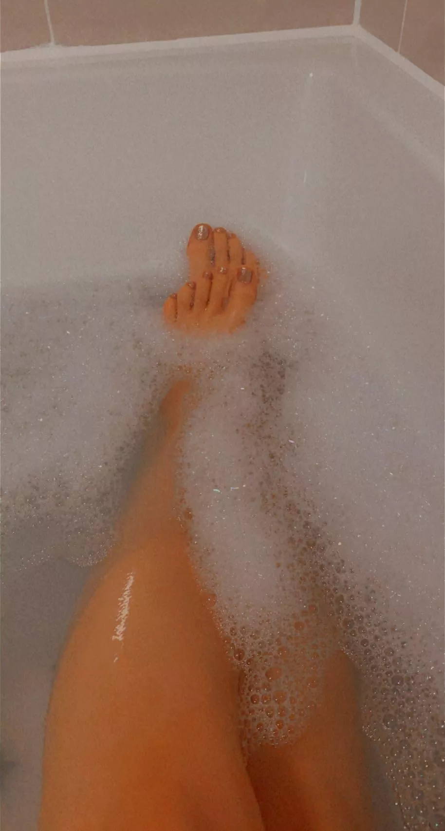 Link in the comments, come and chat😜