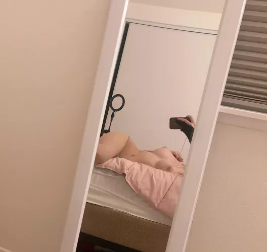 Listening to Mr. Brightside 🃏