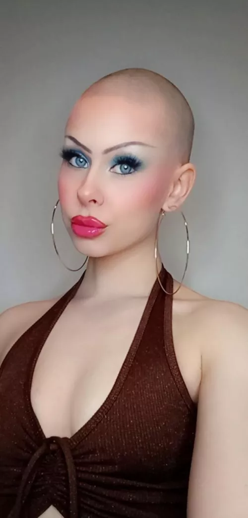 Littl selfie post today