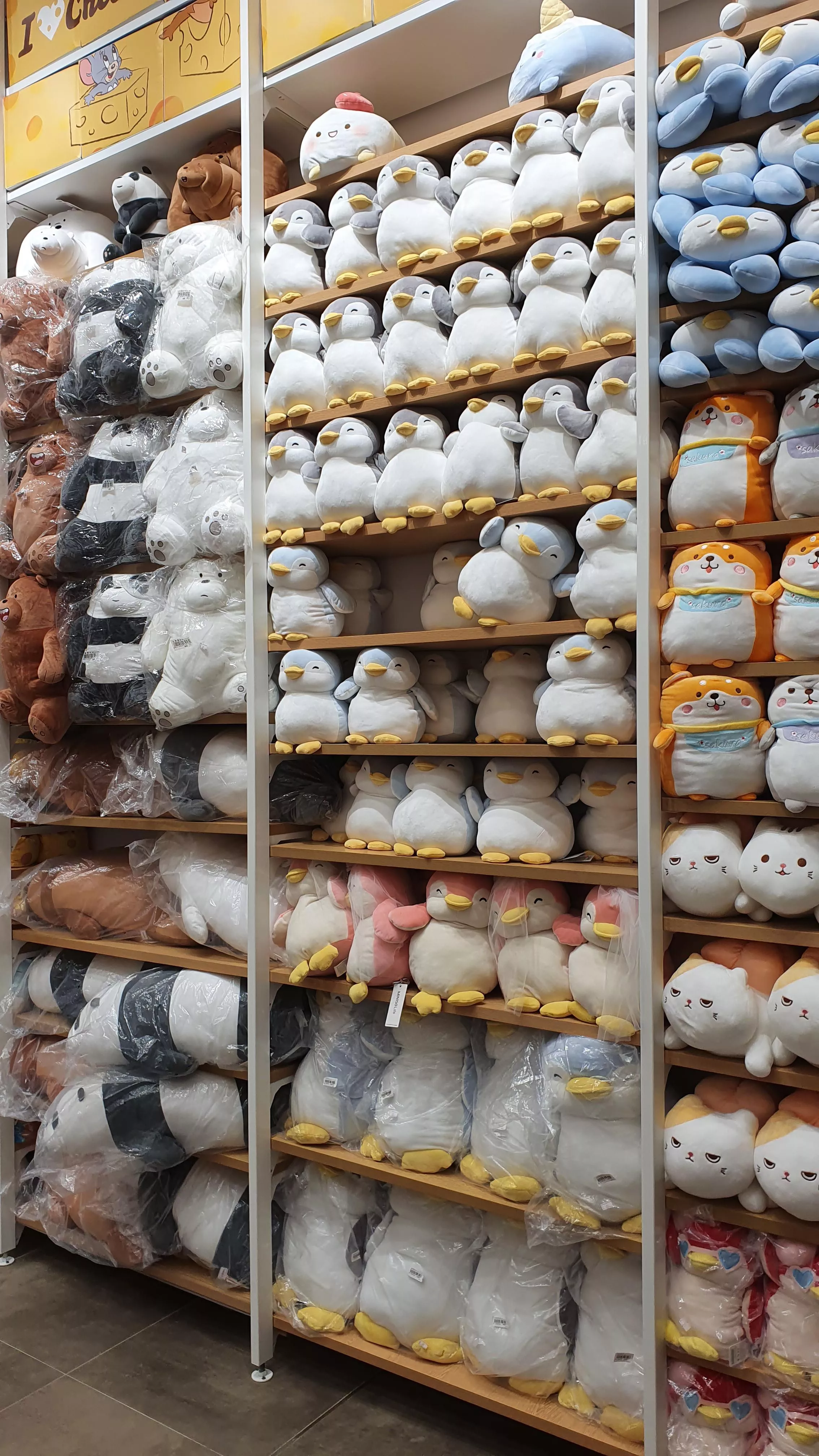 Little girls heaven 🤤