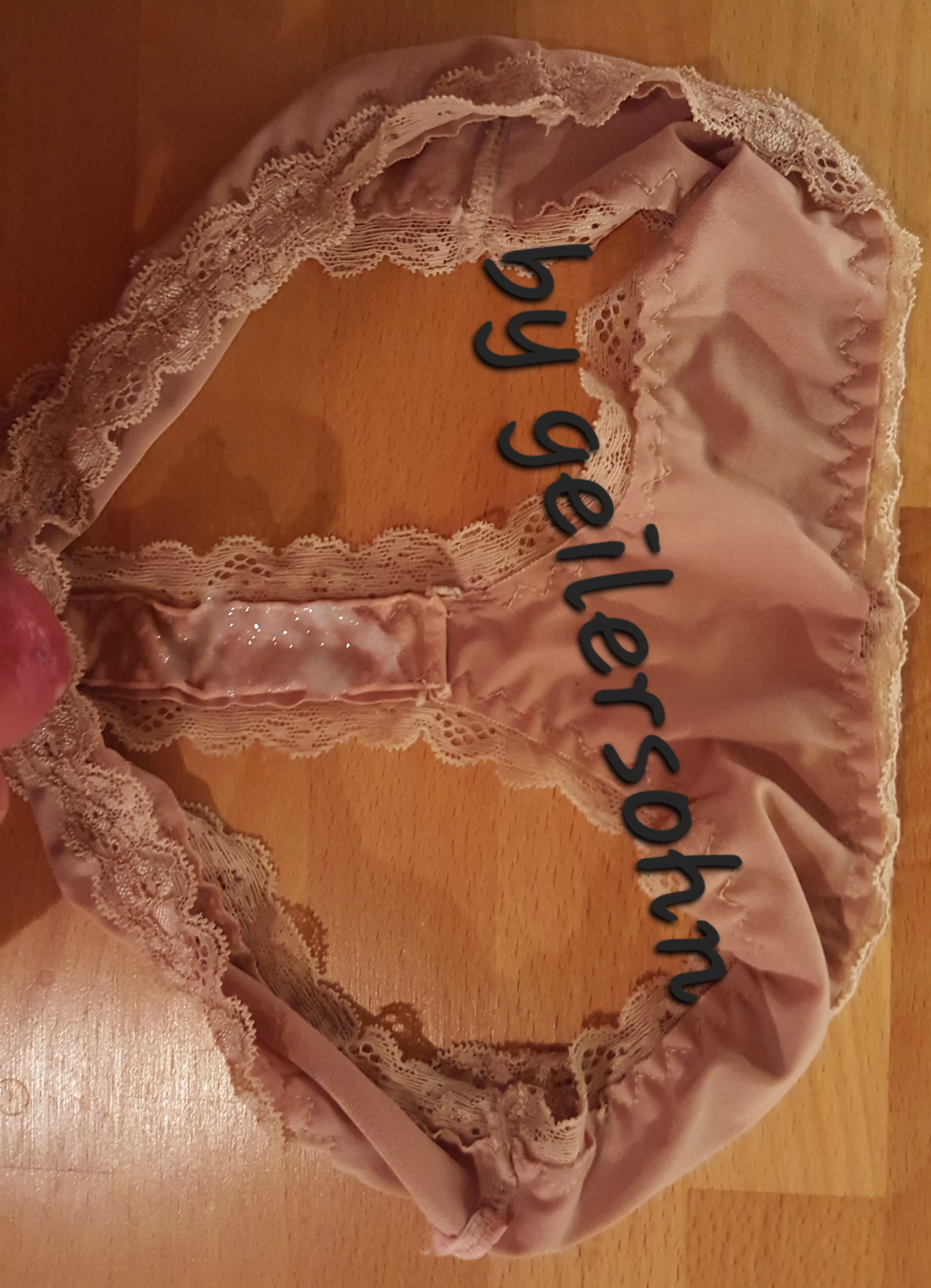 Little load in sisters panties