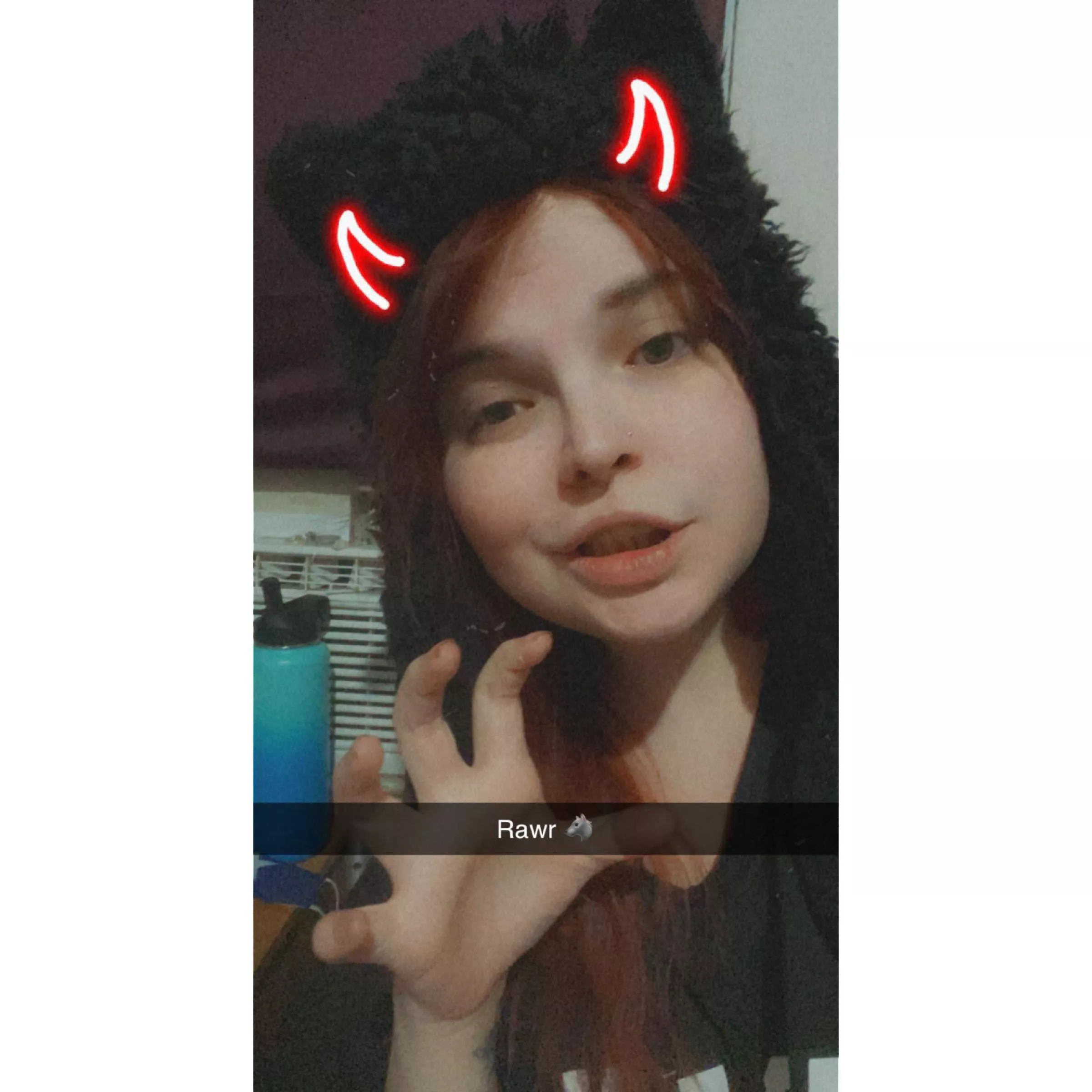 Little Red lookin like the big bad wolf! Heheh I’m a wolf! Rawr! 😈😈😜