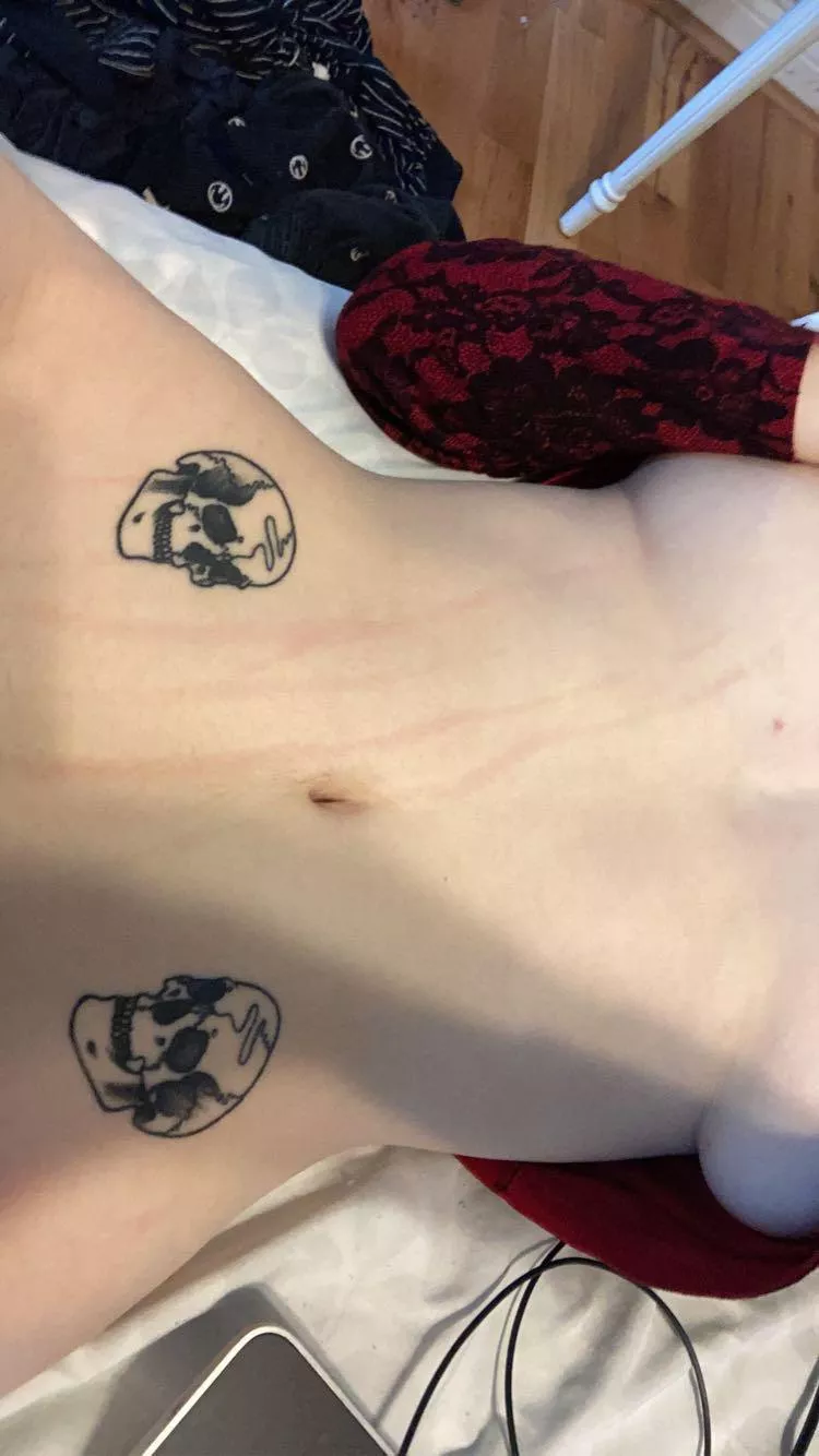 Little underboob treat for you ❤️