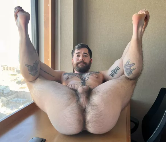 Load me up, boys.