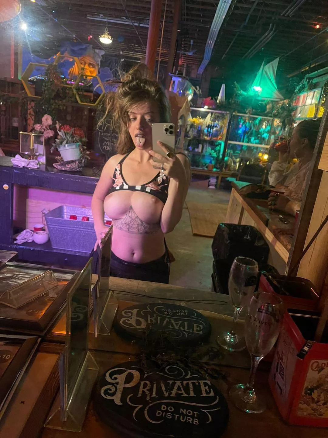 Local bar wench flashing when no one's watching Local bar wench flashing when no one's watching