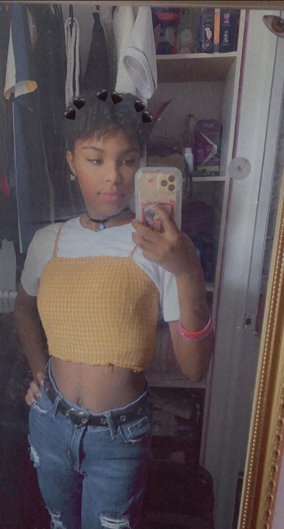 local trans femboy at your service! (im new >w<)