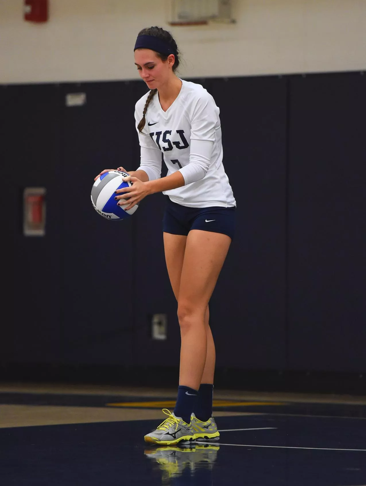 long legs, nice thighs