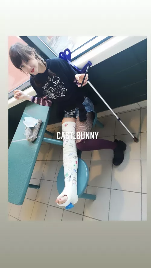 Long socks with my Long Cast 🔥 posted a 10min video of walking and flirting in public today 💦😉