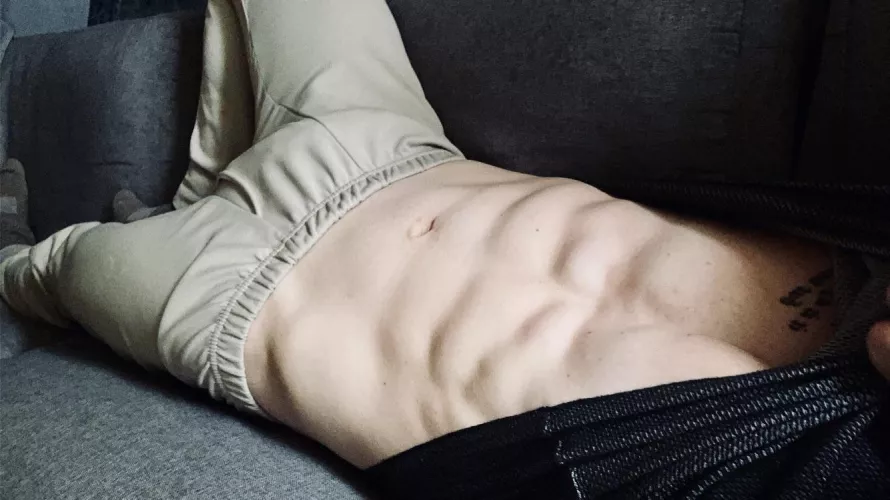 Long underwear bulge 😜