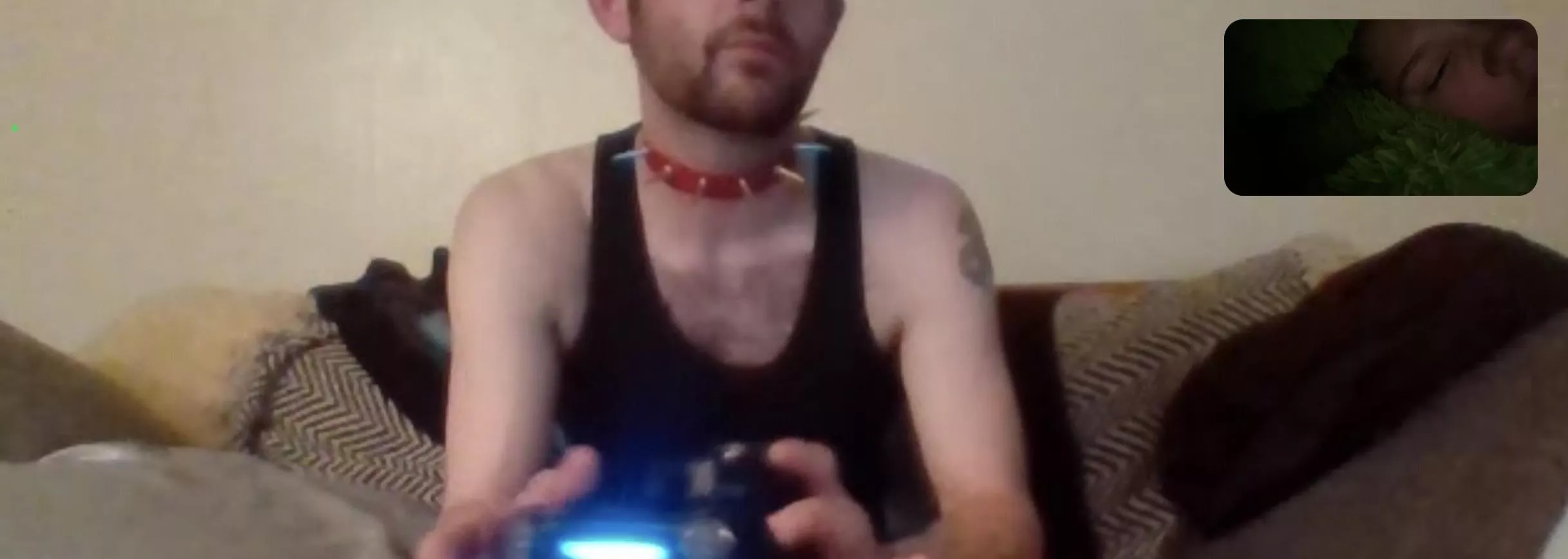 Look at my good slave 😩💝