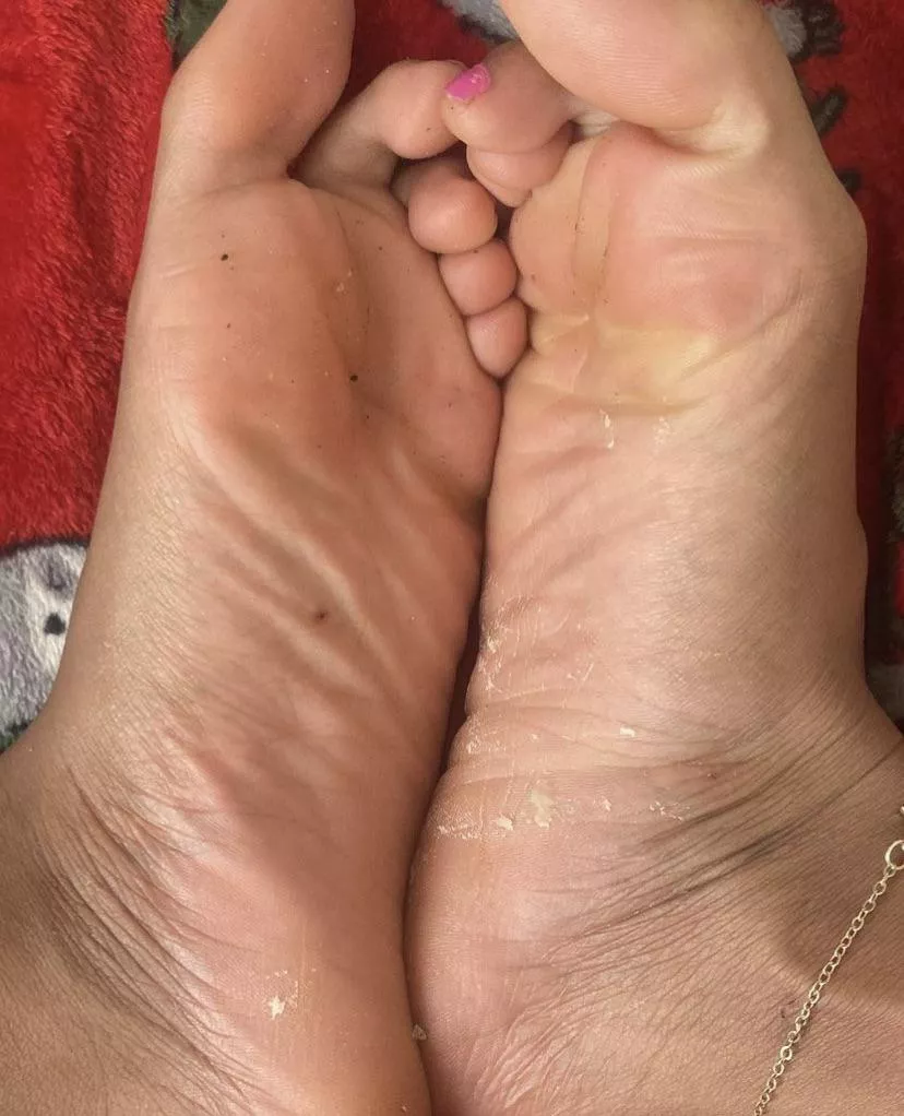 Look at my soft and messy soles