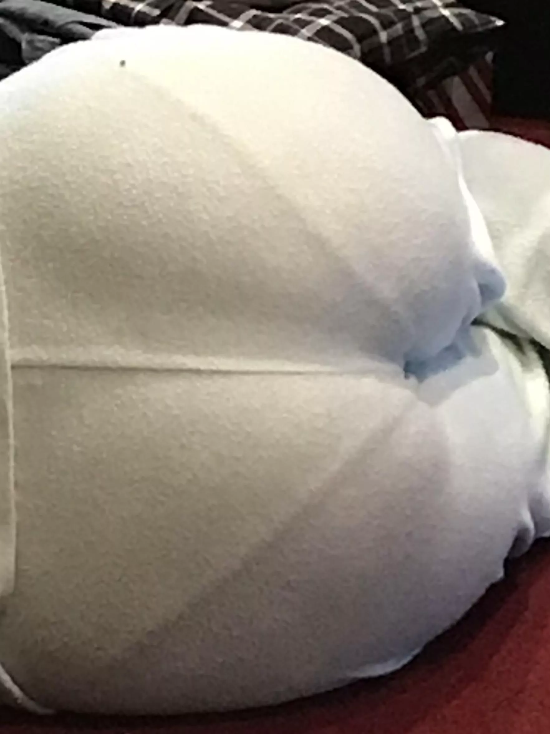 Look at my step sisters panty line🥵