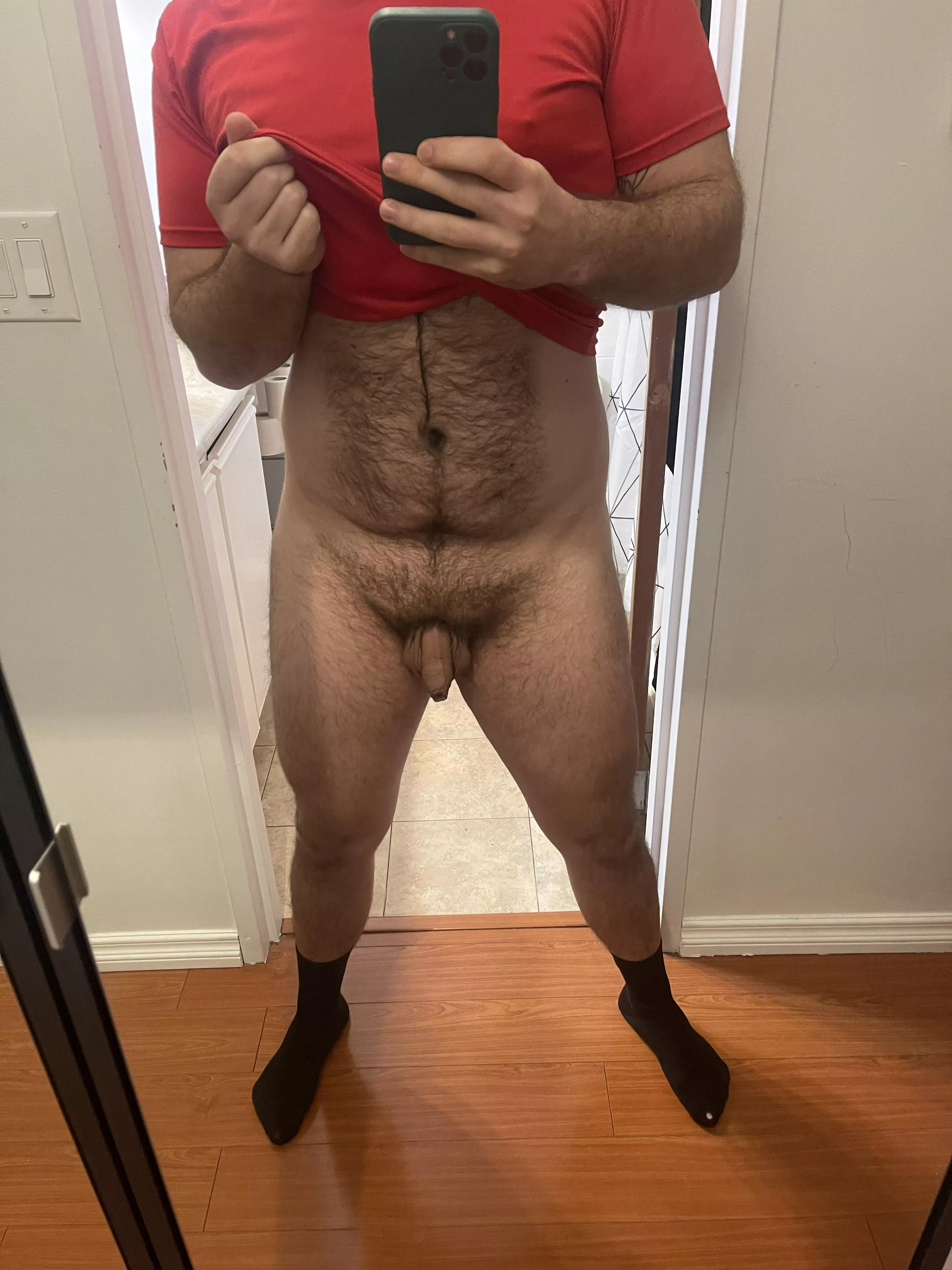 Look at the abs I don’t have 🔥