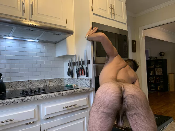 Look at them balls hanging