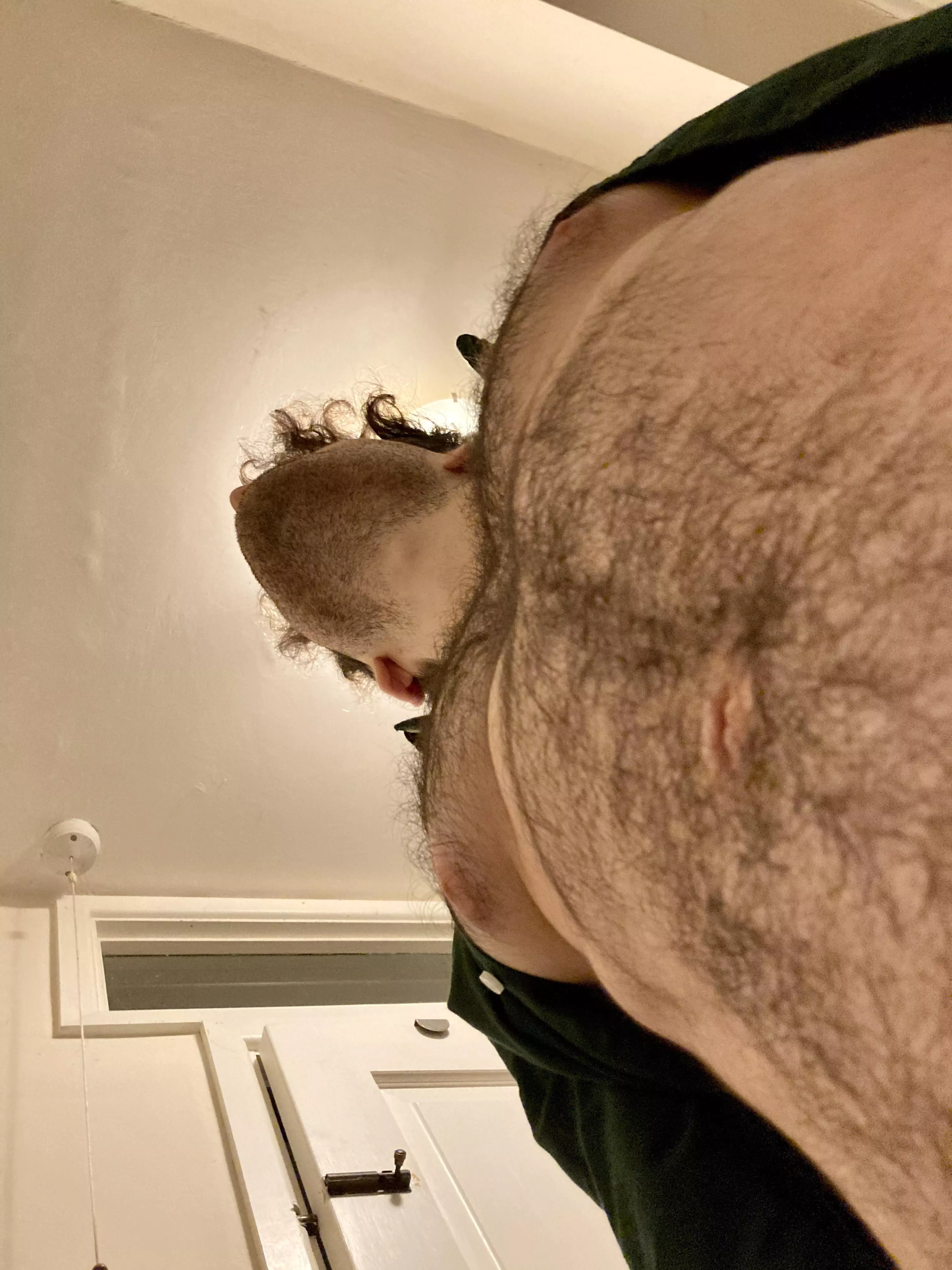 Look out below, you gorgeous little thing