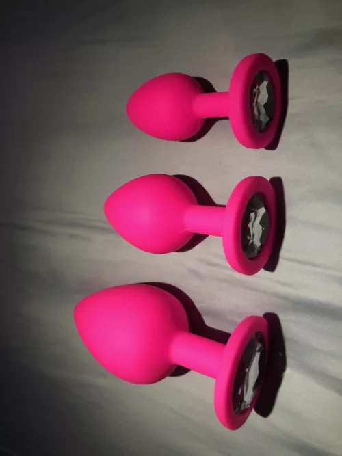 Look what I got for Christmas. Been good all year now time to be naughty