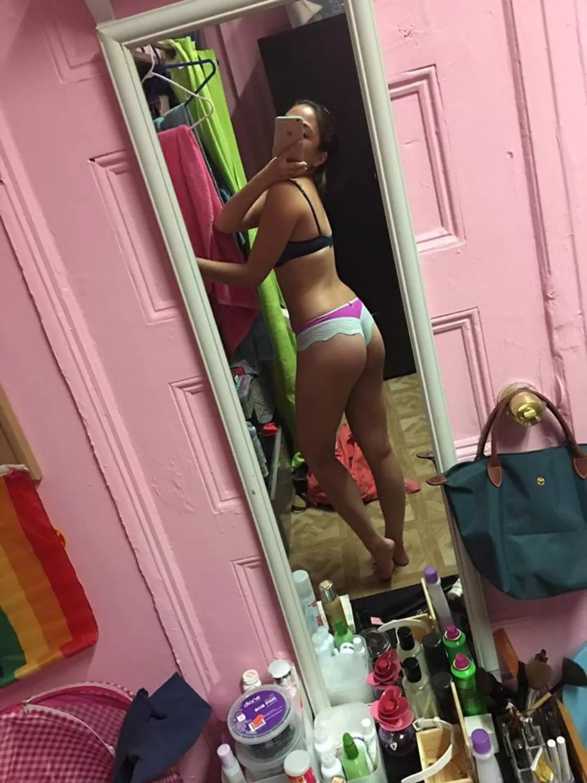 Looking a company to have fun 💋 Kik : Zara_gorg video call on skype (SELLING) What you waiting fully verify 💯💟