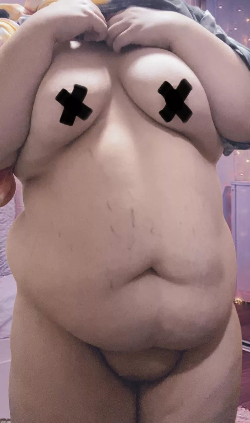 Looking awfully breedable💦