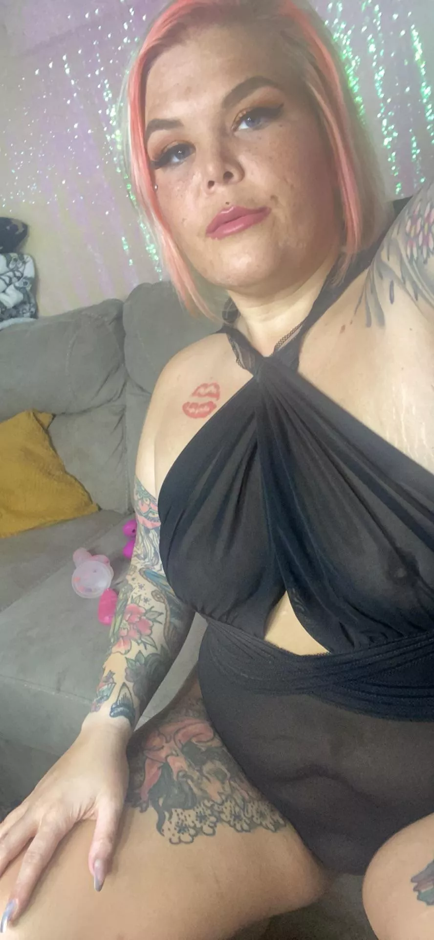 🔥looking for a Domme in your pocket?⛓ ask for specific requests or my Domme packages🌙 [sext] HEAVY with pics and vids you can keep 💖 [vid] [pic] [dom] [cam] kink friendly ⛓ let me drain you 🍭kik: priisoneroflust or telegram @knoxrose 💌