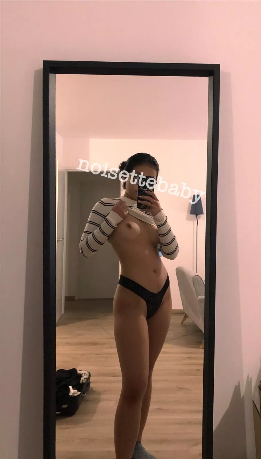 Looking for a roommate who wouldn't mind me walking around naked all day Looking for a roommate who wouldn't mind me walking around naked all day