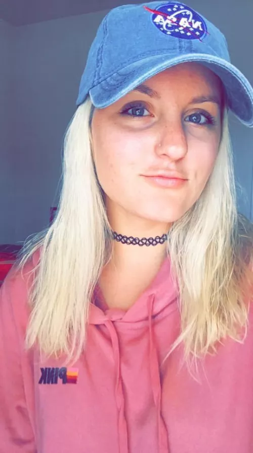 Looking for big white cocks to cocktribute her message me if you are interested