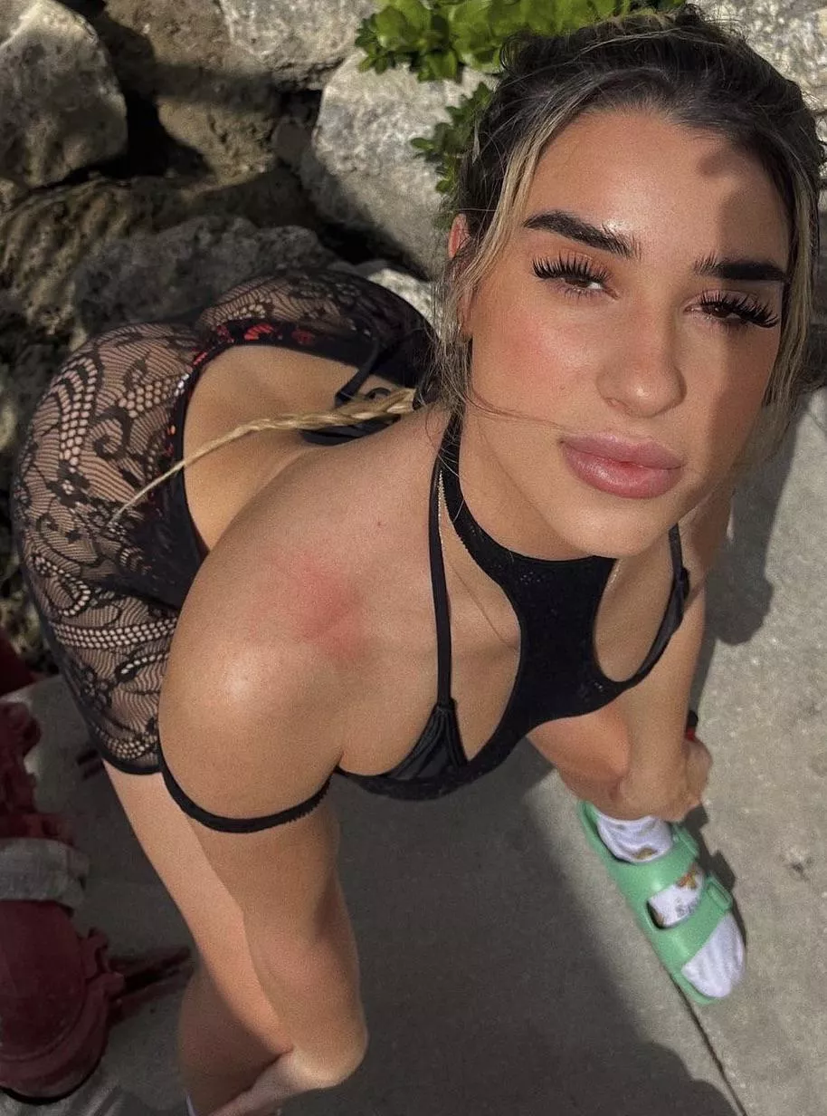 Looking for bull cocks to trib this dirty little slut 😈cock or jerk trib this pic first (big screen only) kik: LoveSlutsz