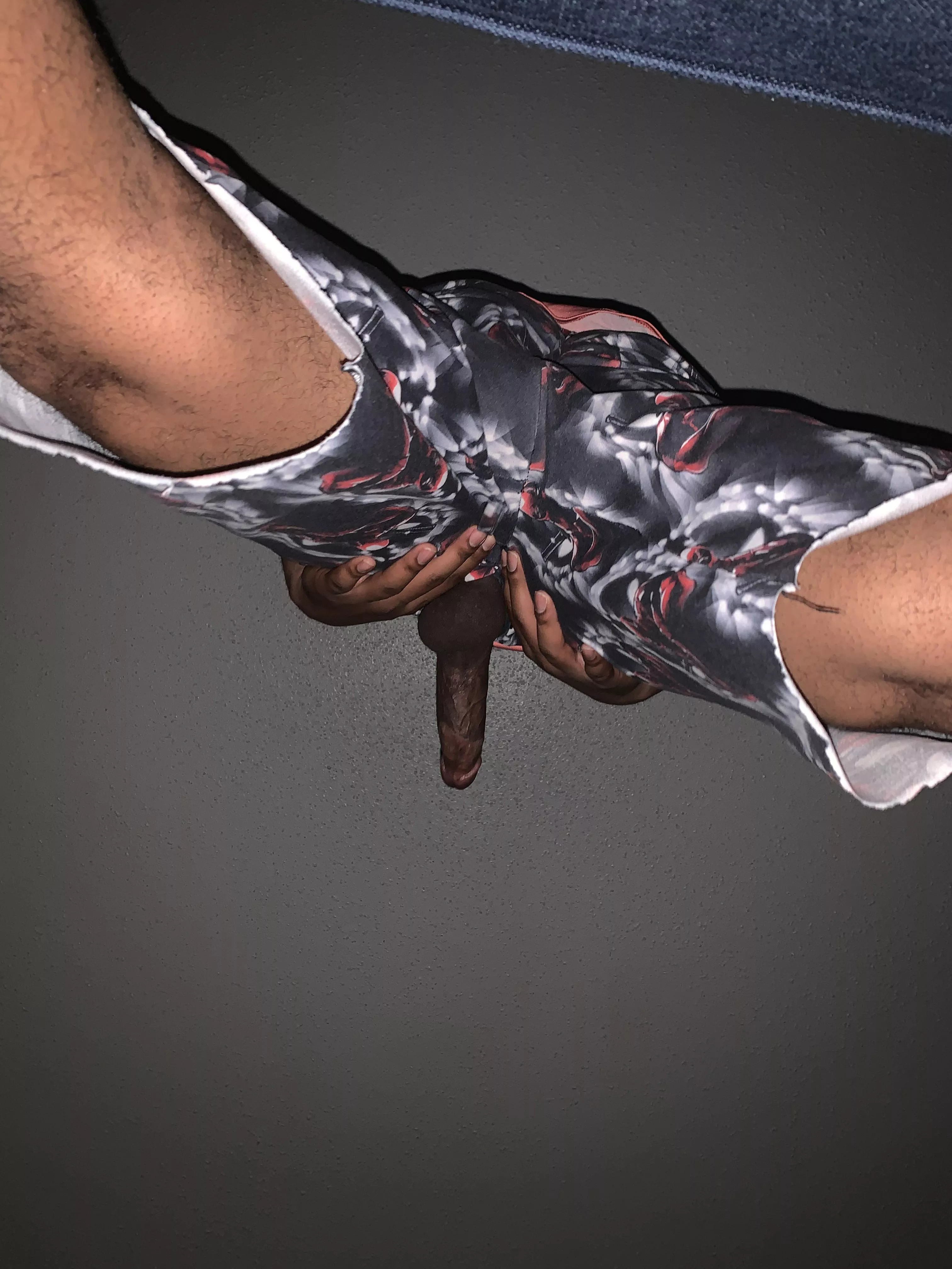 Looking for Hotwives, single moms, & couples, in Dallas, TX