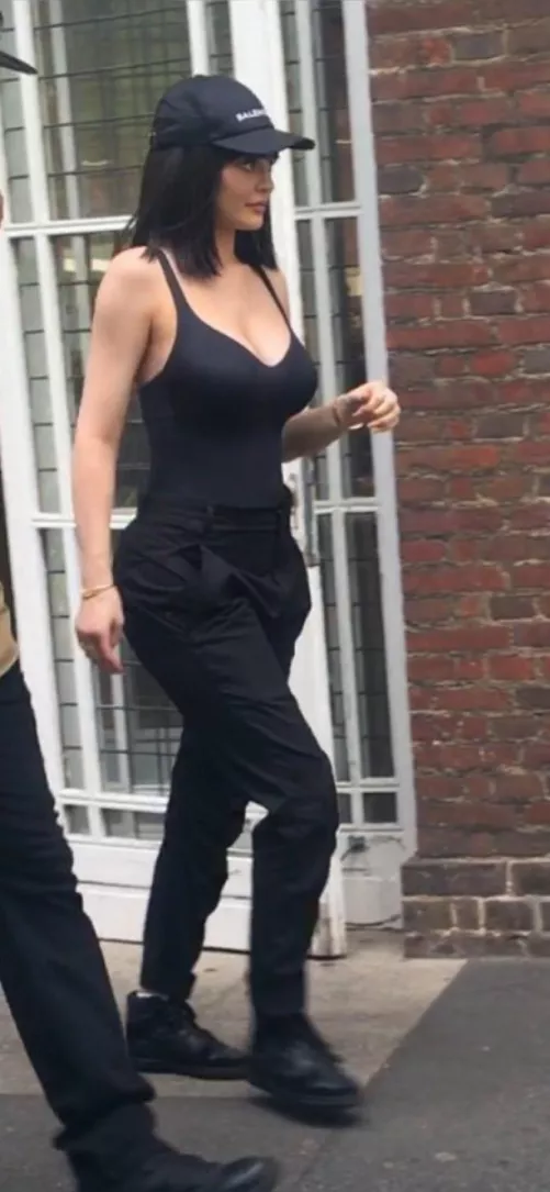 looking perfect in this top