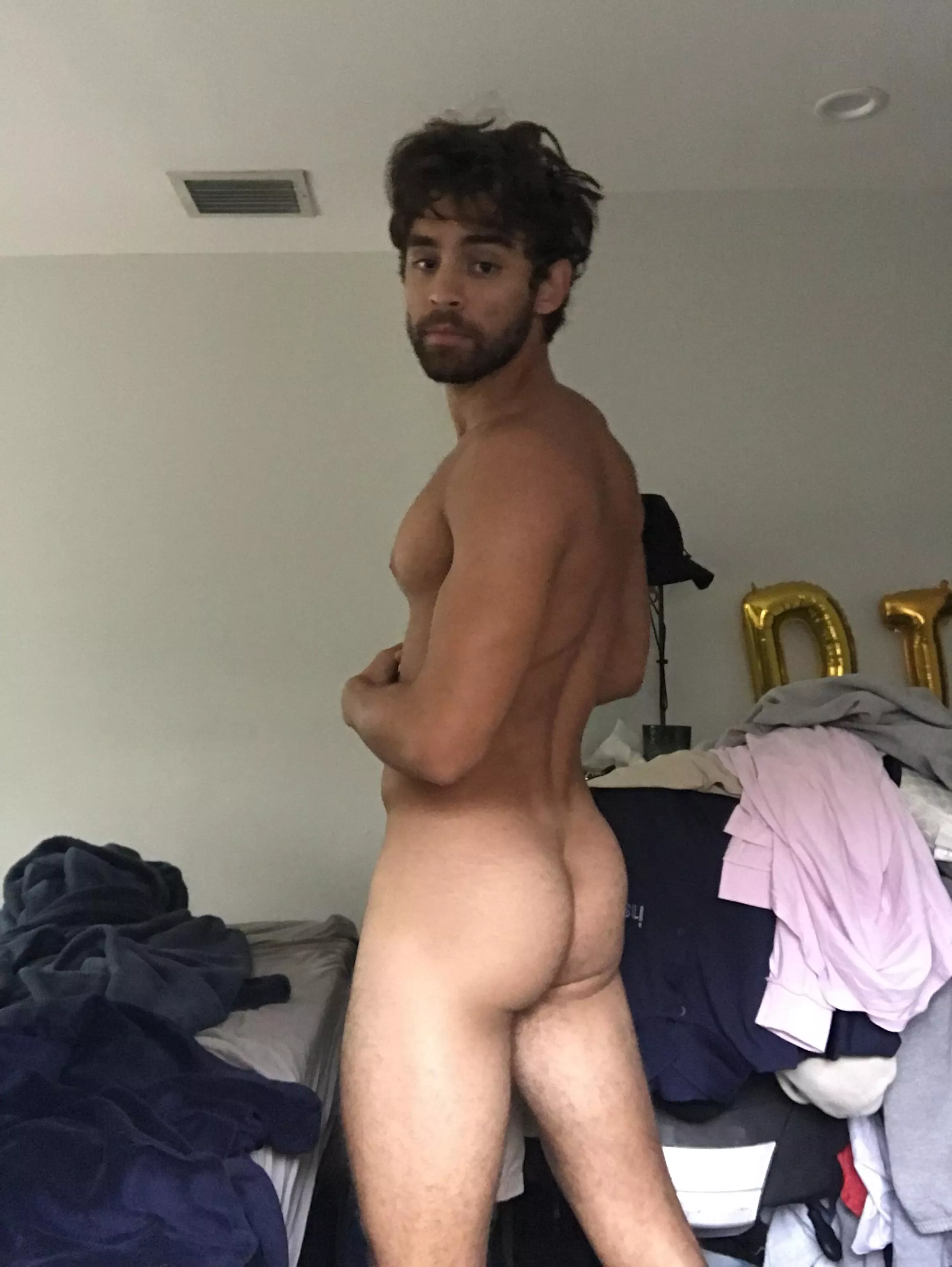 Looking to be bred after squatting Looking to be bred after squatting