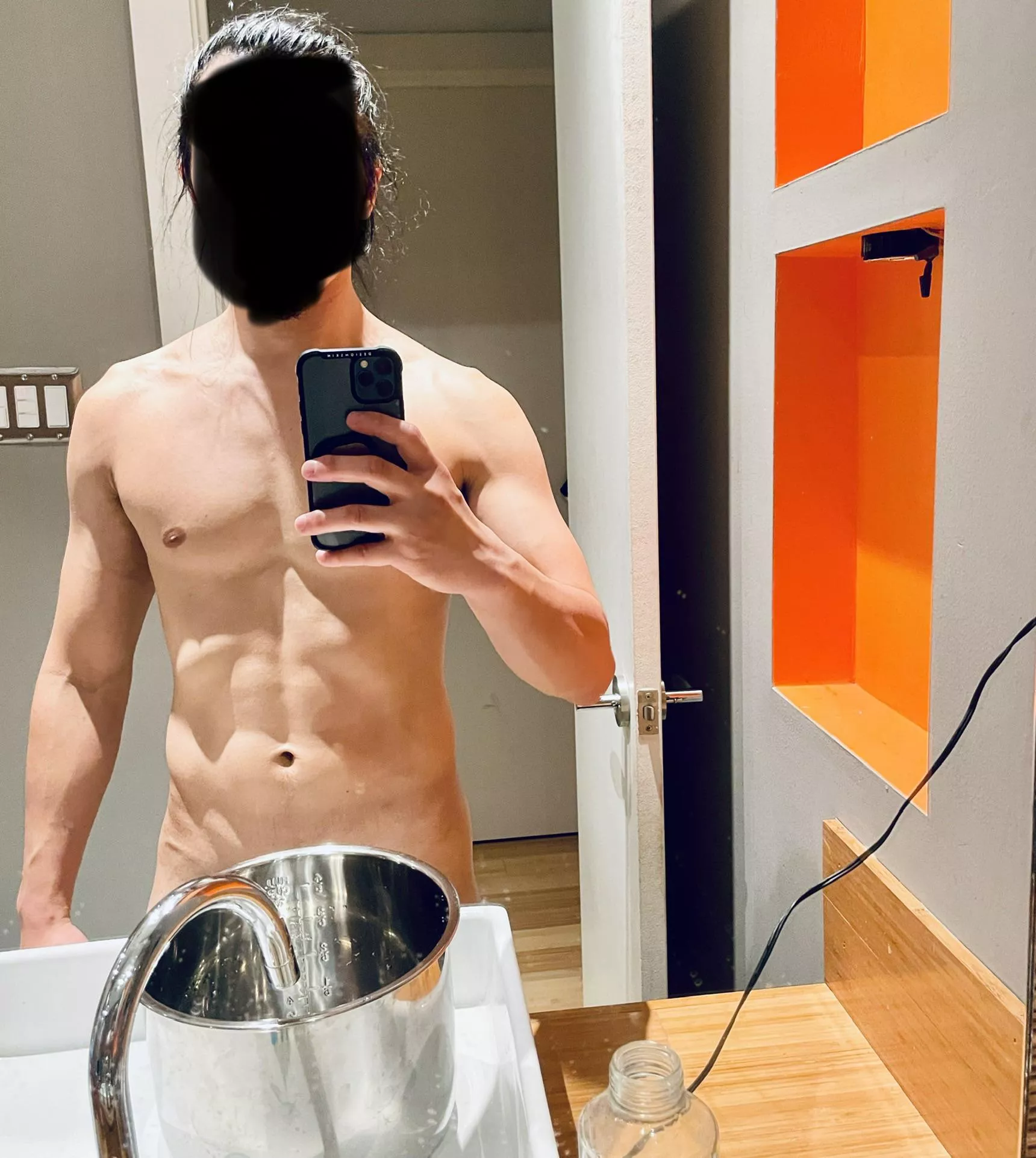 Lost 15+ lbs in a few days to make weight for a fight (weight cut) Lost 15+ lbs in a few days to make weight for a fight (weight cut)