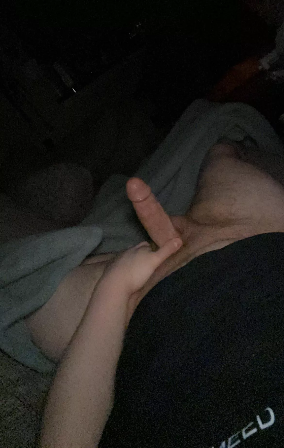 Lost power a few hours ago, anyone wanna keep me warm?