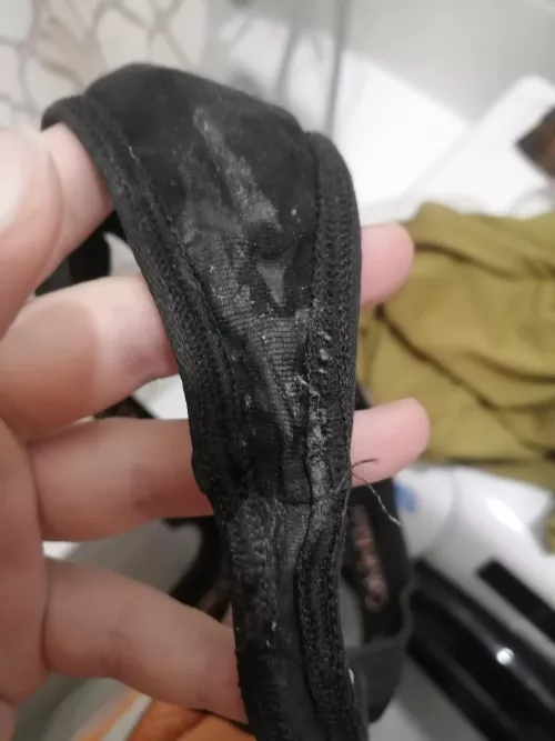 lots of cum