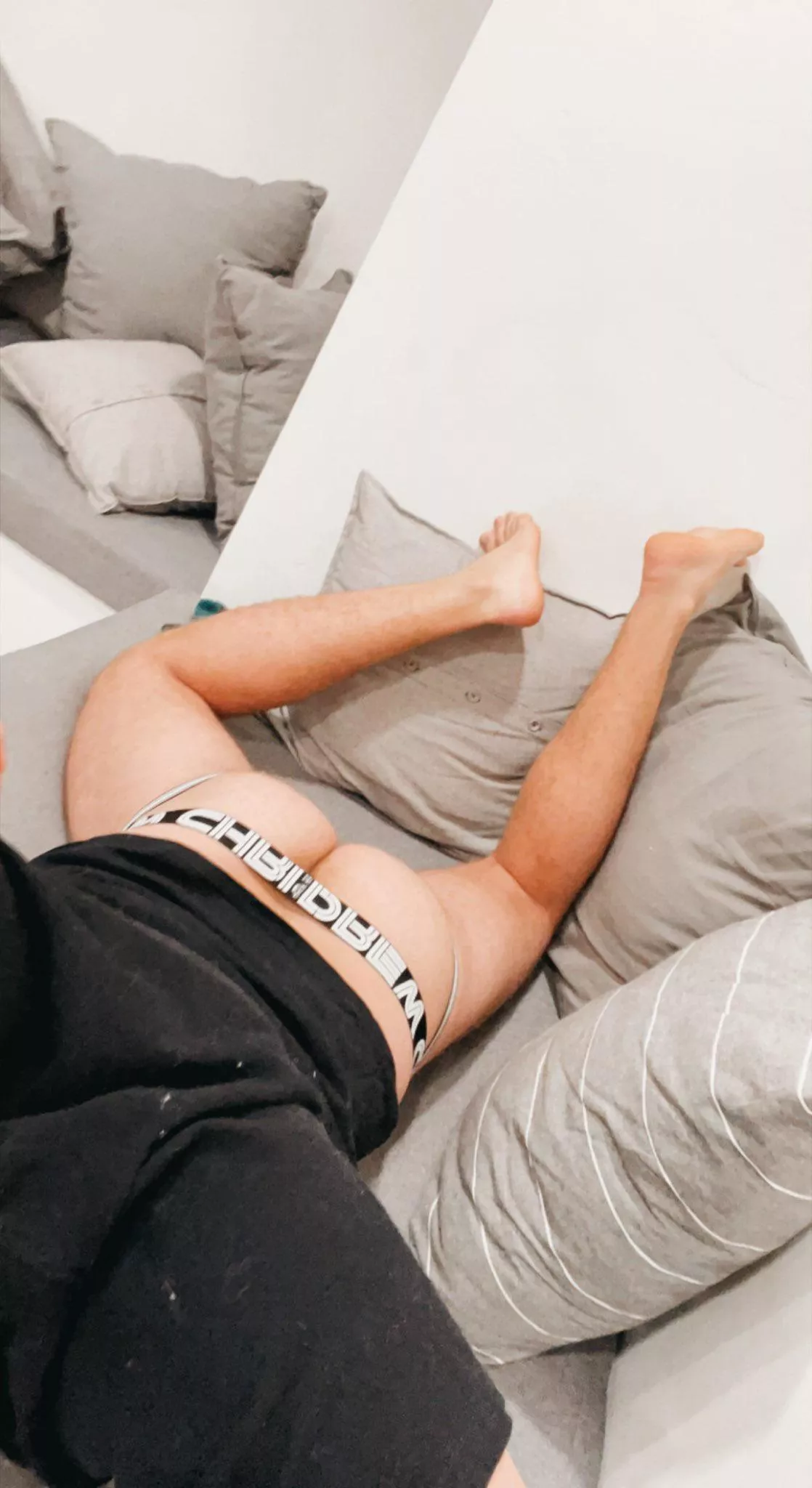Lounging in my jock wishing I had company, any TAKERS?? DM me so we can chat. 😈🩲