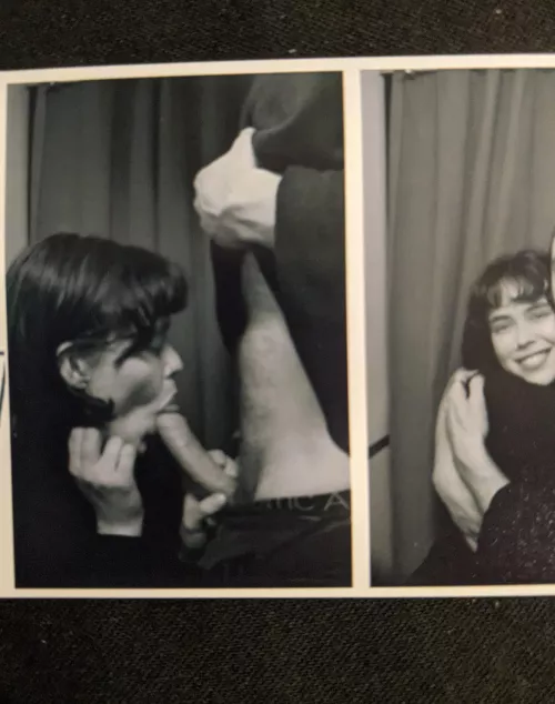 Love a photobooth, especially when it leaves the photo on the screen for the next person 😁