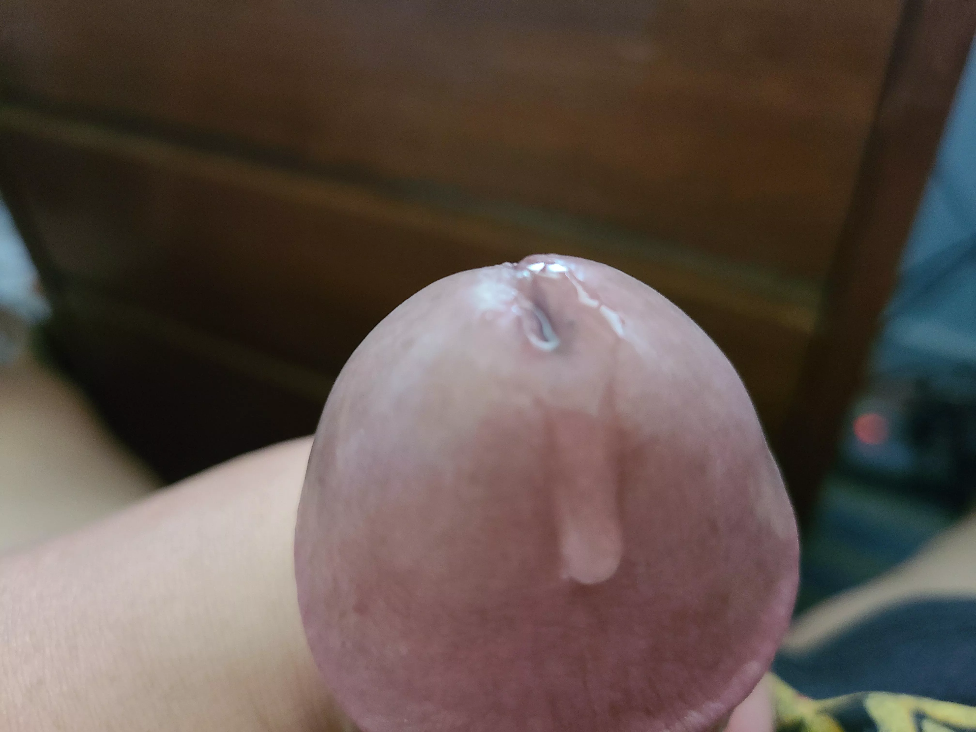 love eating my own precum.