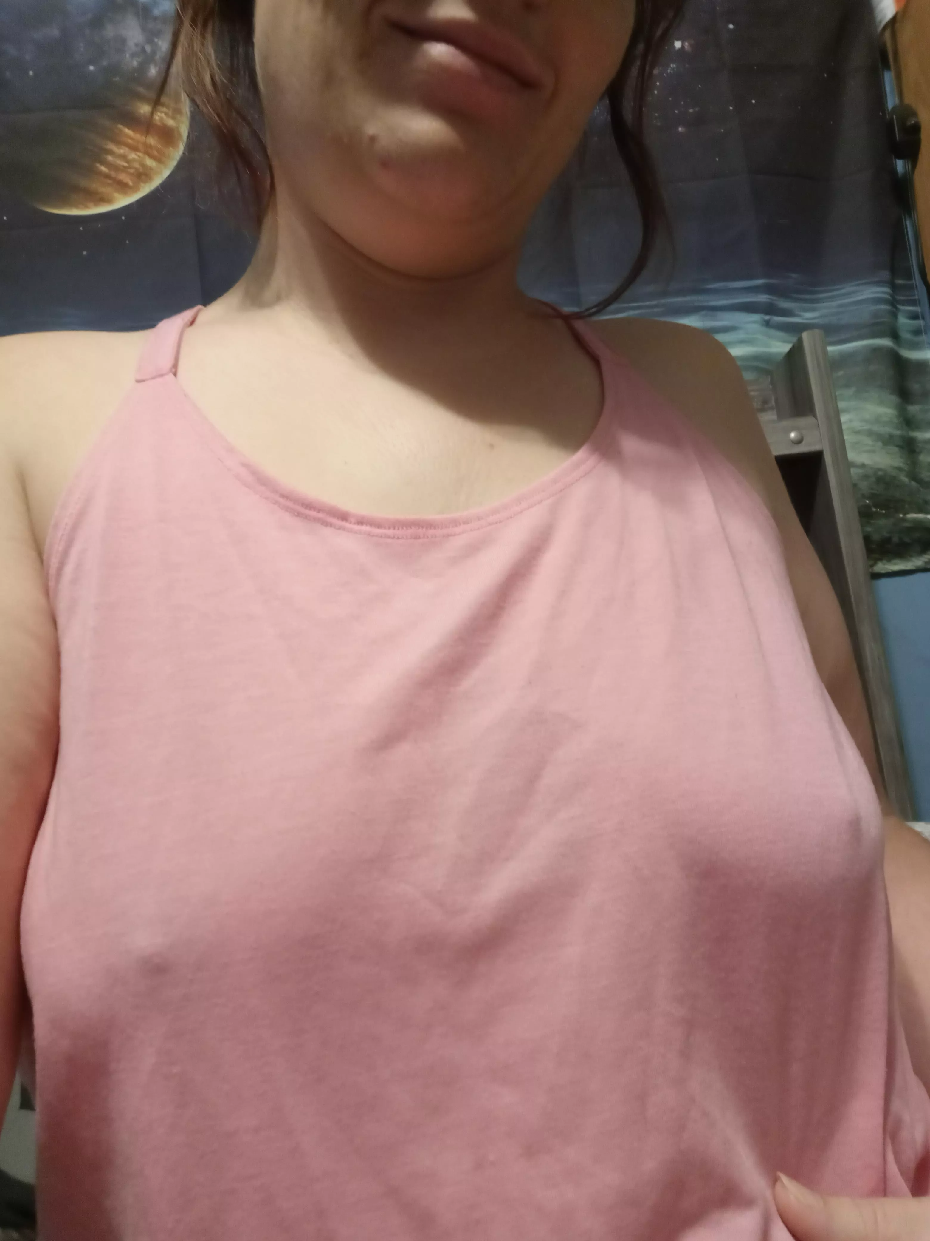 love how the light colors I wear show my nips so well