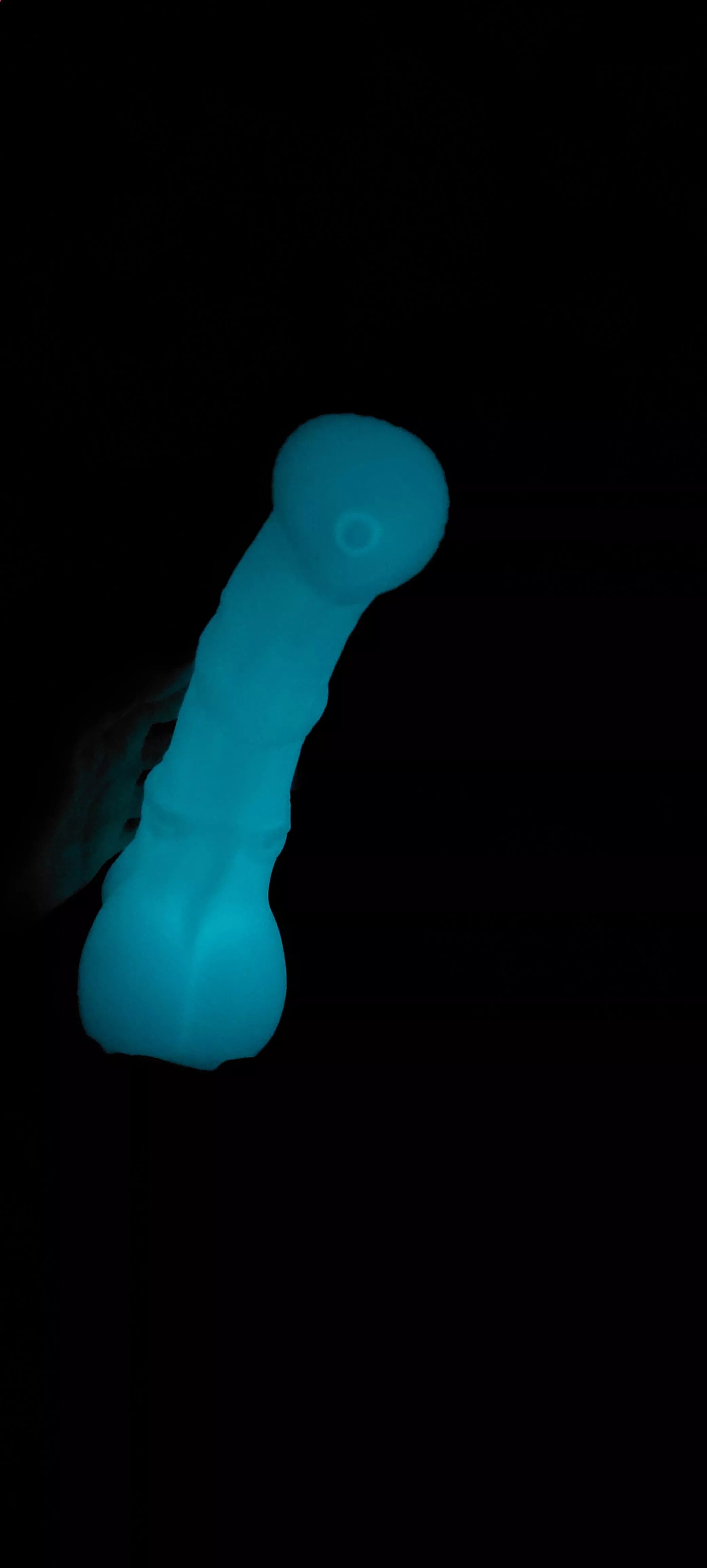 Love making him disappear in the dark ;) Love making him disappear in the dark ;)