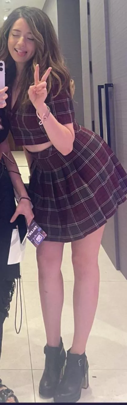 love me some goddess Pokimane in the morning