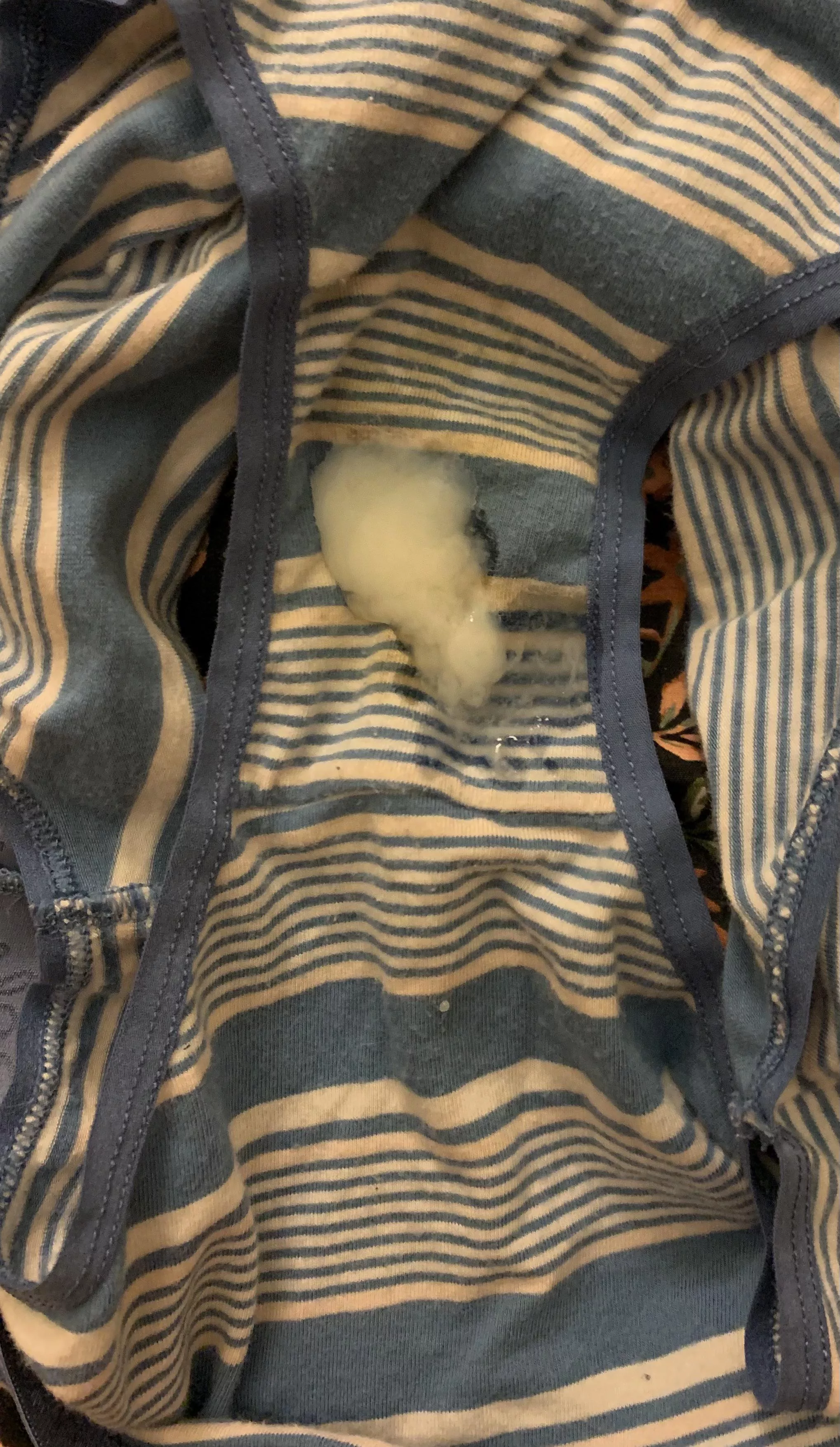 Love mixing my cum with my sis