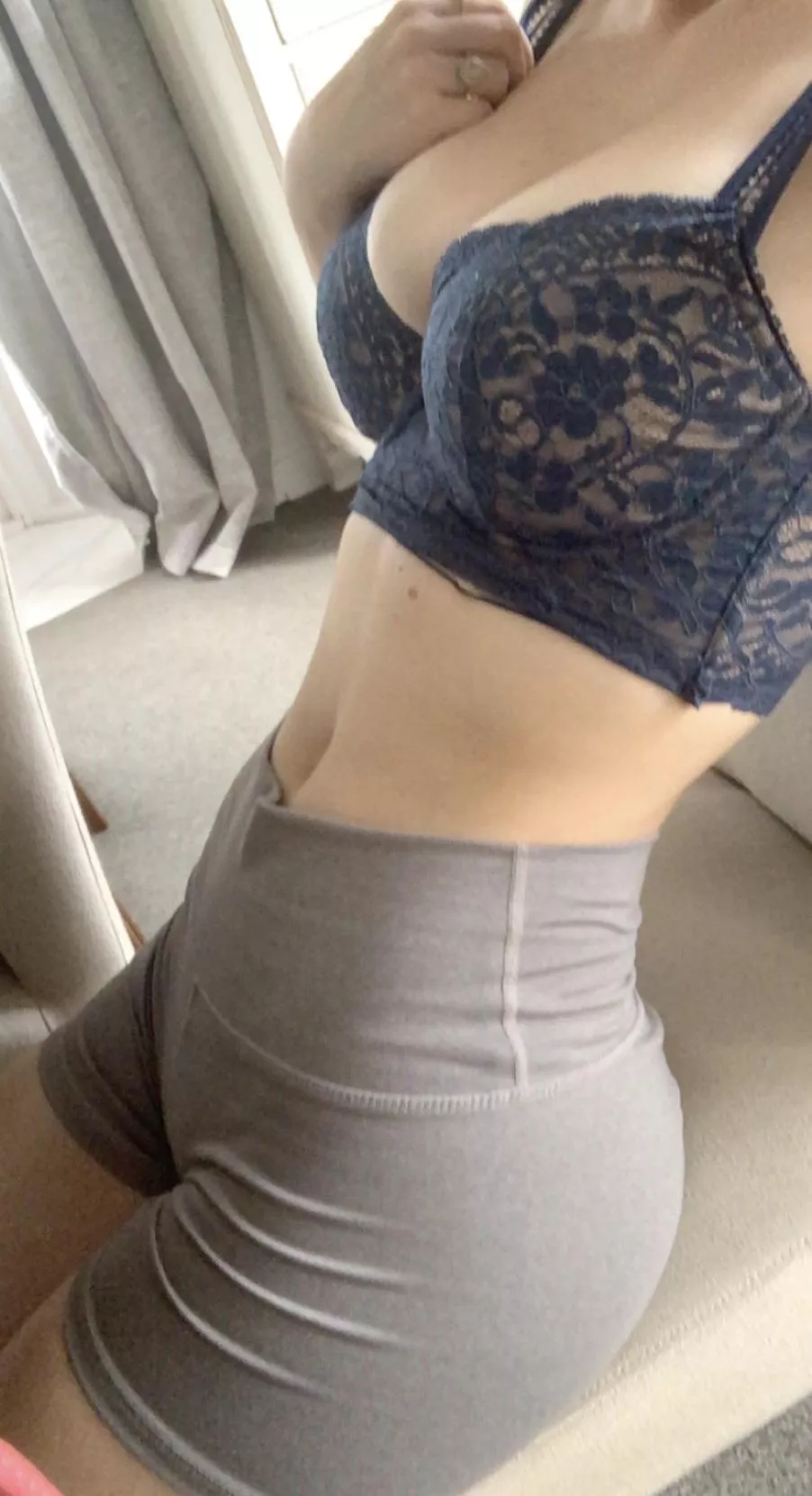 Love my little ECHT gym shorts 😜