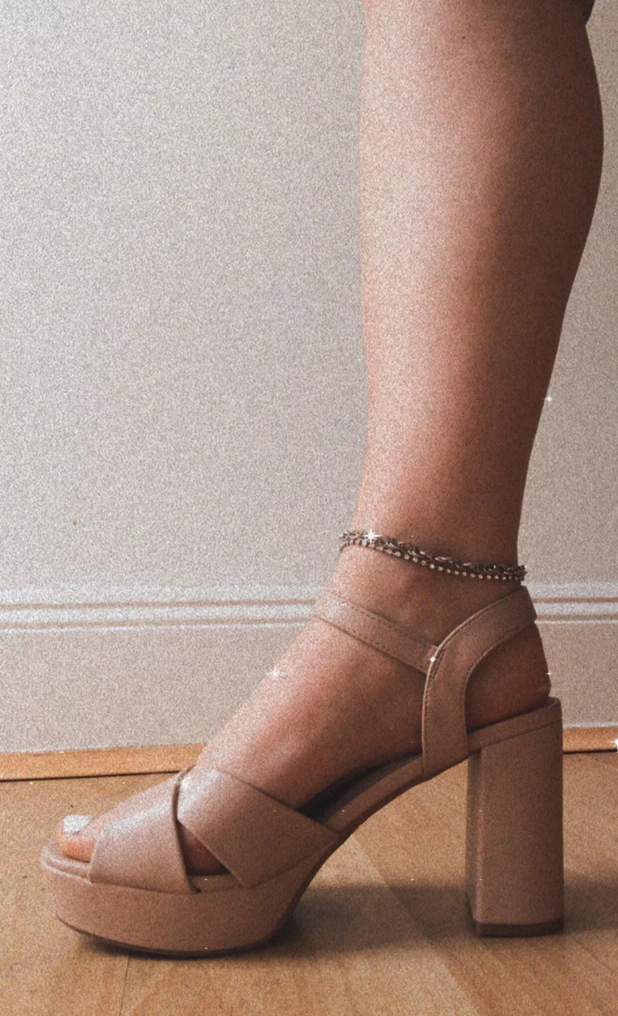 Love my new heels 🤤