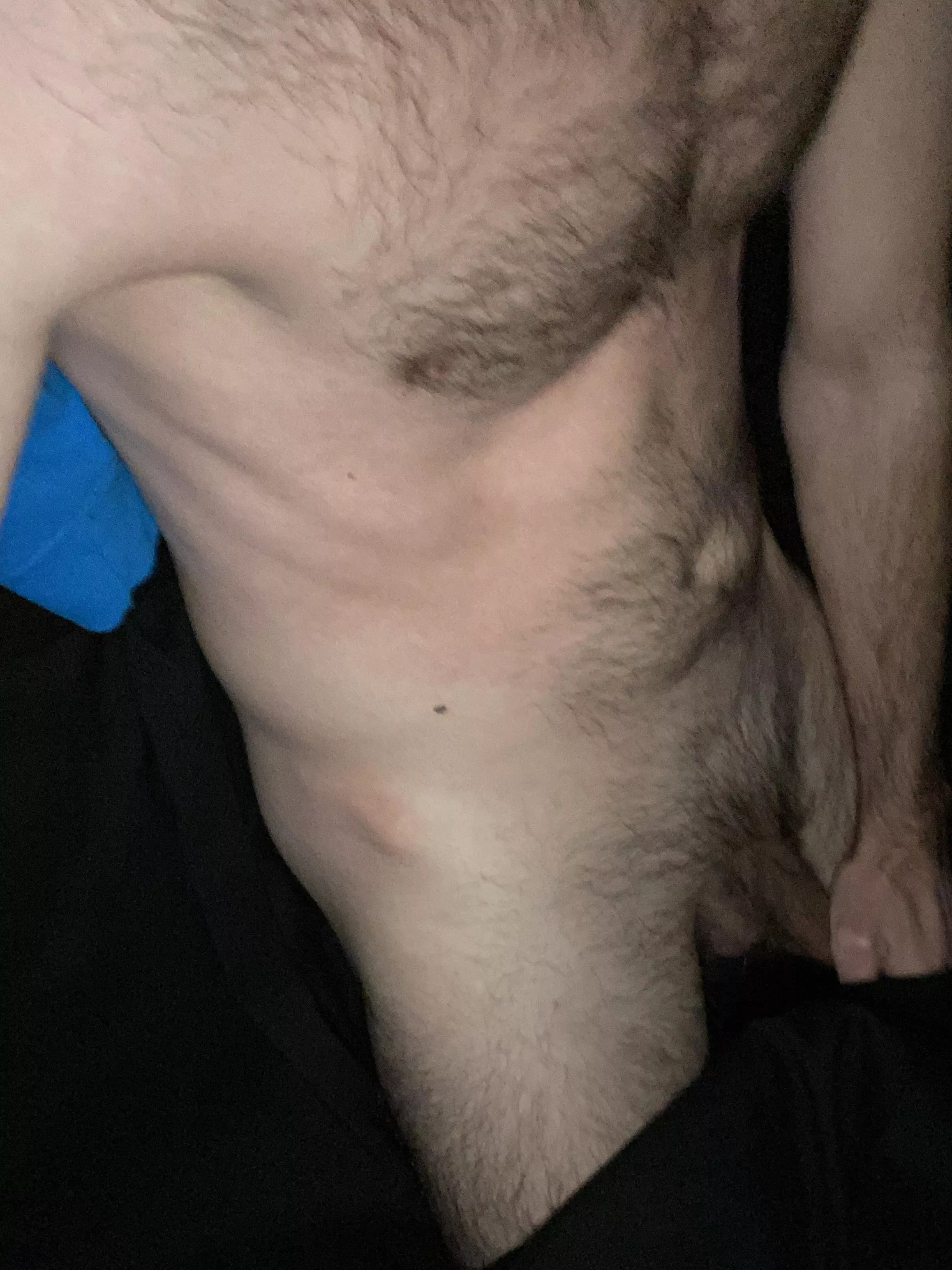Love seeing all you fit hairy guys. DM me and maybe we can see more of each other often ;)