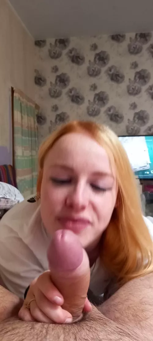 Love sucking cock