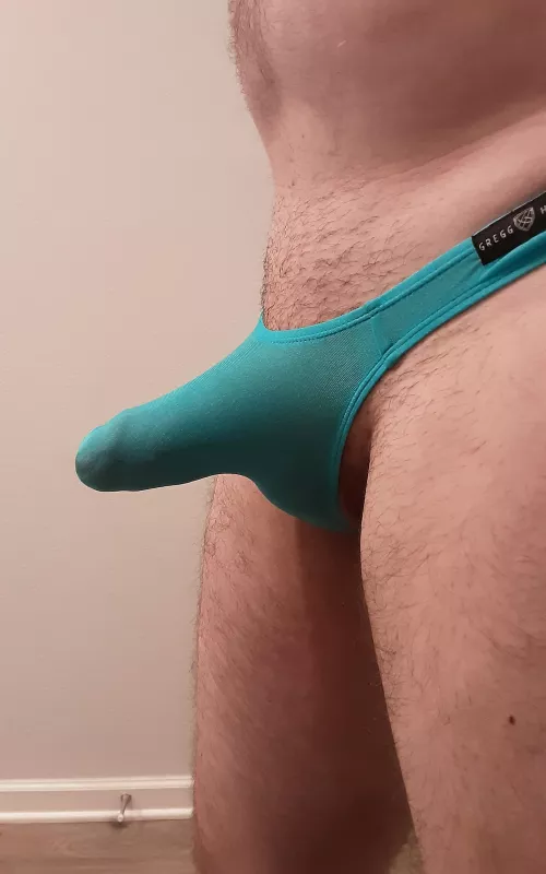 Love the stretchy material!