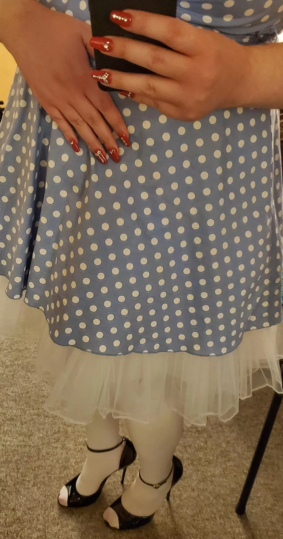 Love the way these heels pull this whole outfit together 😁