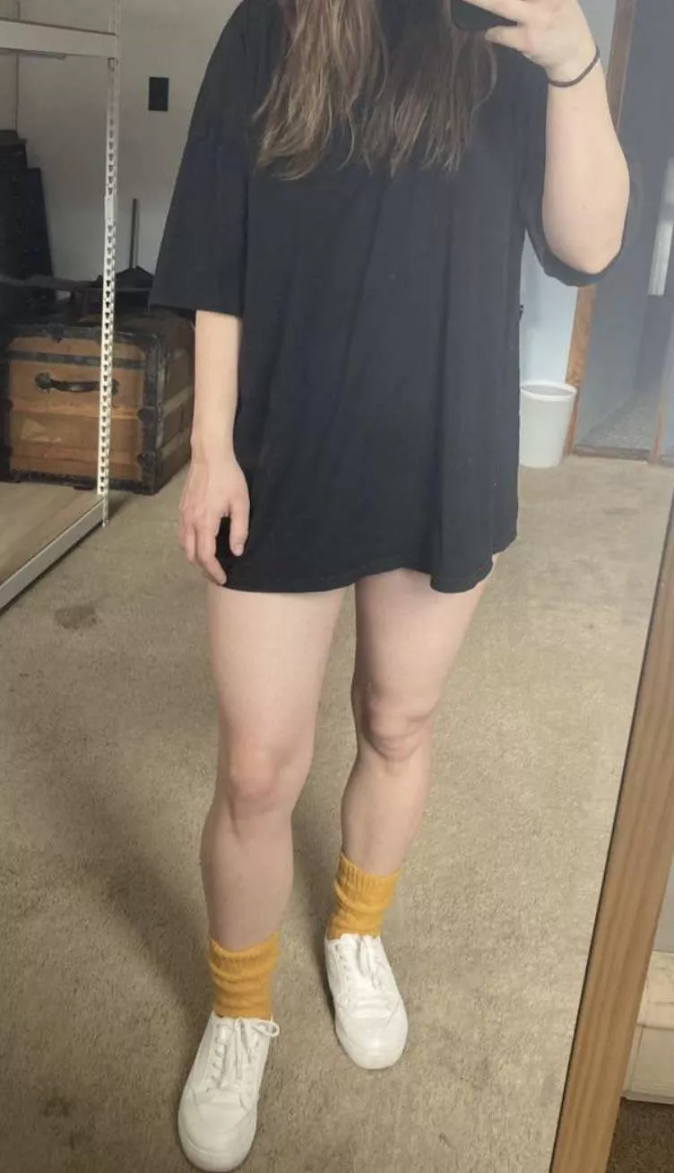 Love these yellow socks