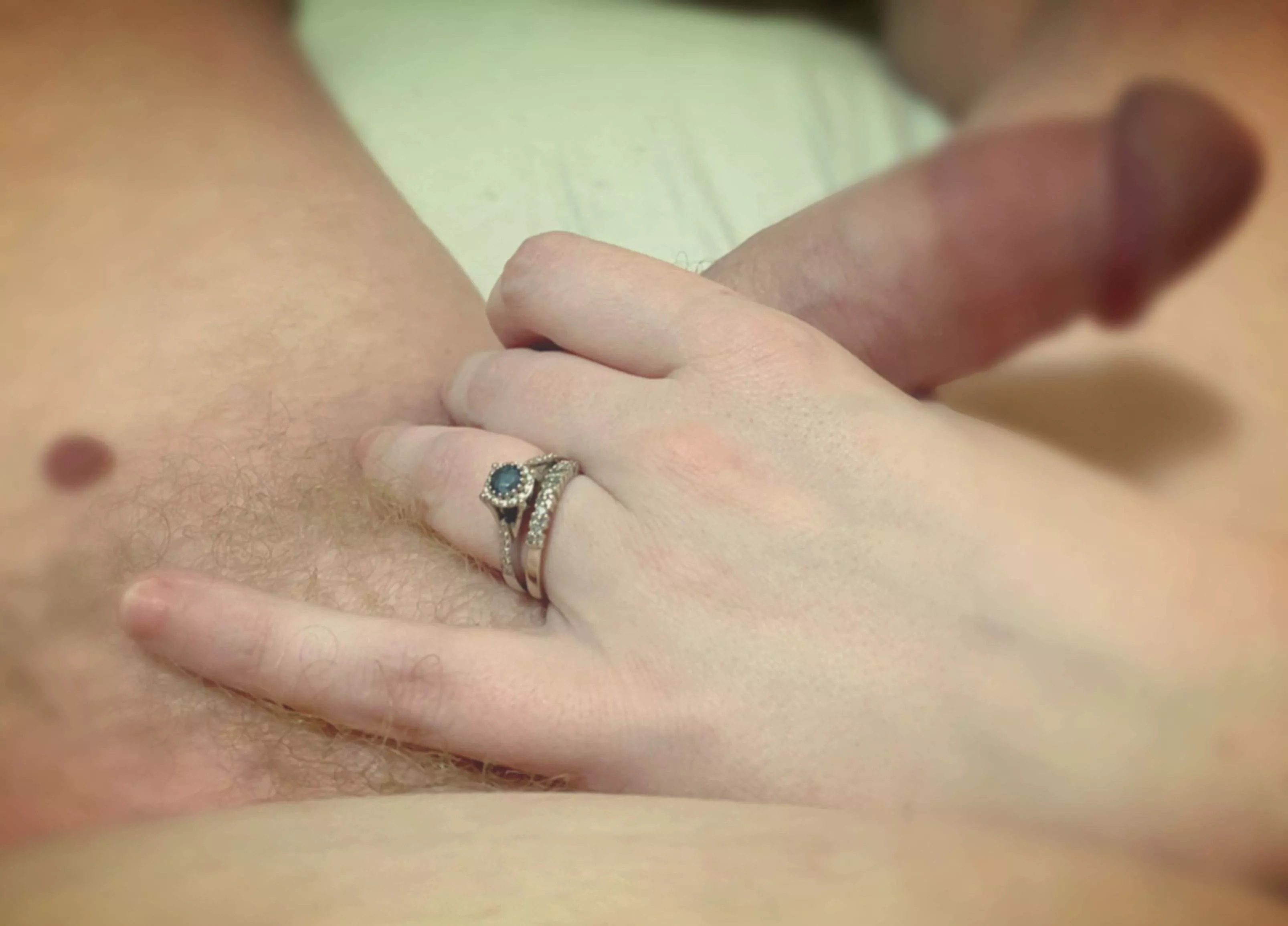 Love when the wife’s ring is in the photo.