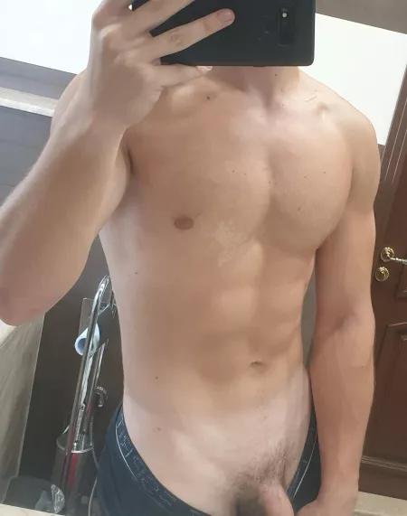 Love yall, hope this makes your day better π